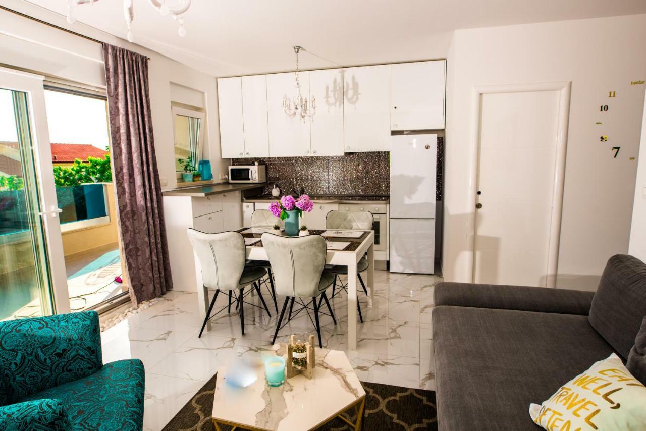Apartment Mikulić Makarska Zewnętrze zdjęcie