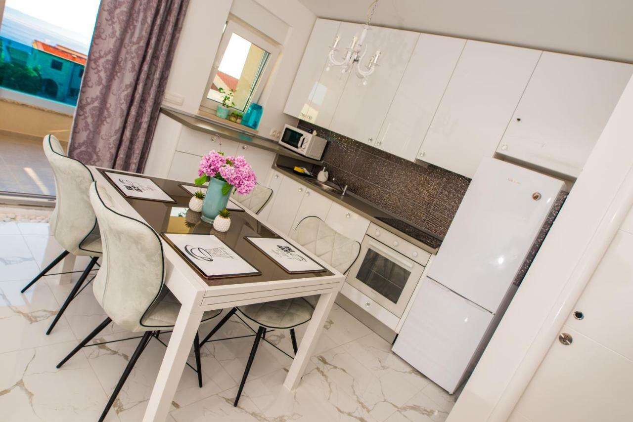 Apartment Mikulić Makarska Zewnętrze zdjęcie